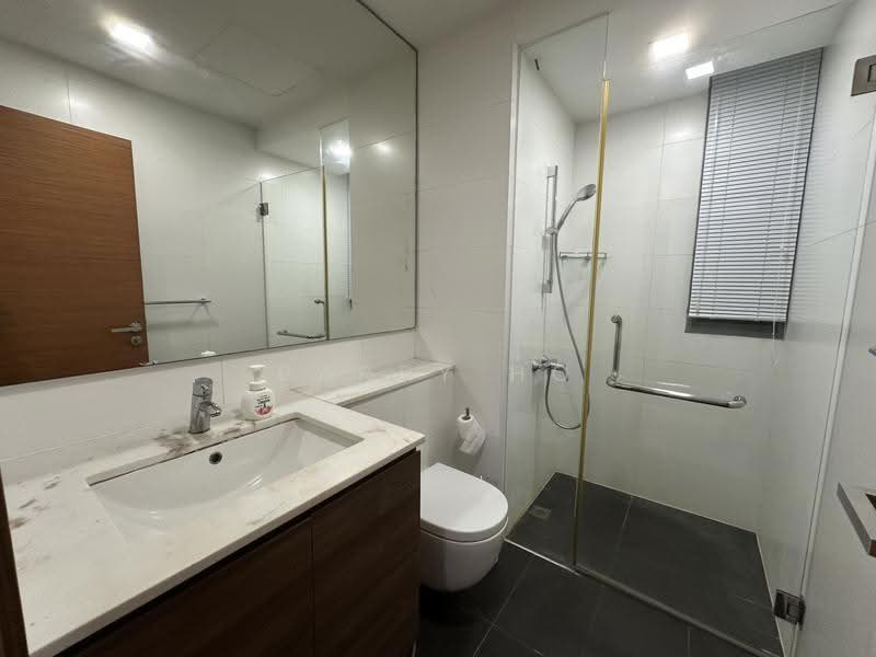 Double Bay Residences, 19B Simei Street 4, Pasir Ris / Tampines, Room Rental, 160 sqft, Condominium For Rent, by Barry Ho, 500290056 - Bathroom - PropertyGuru.com.sg
