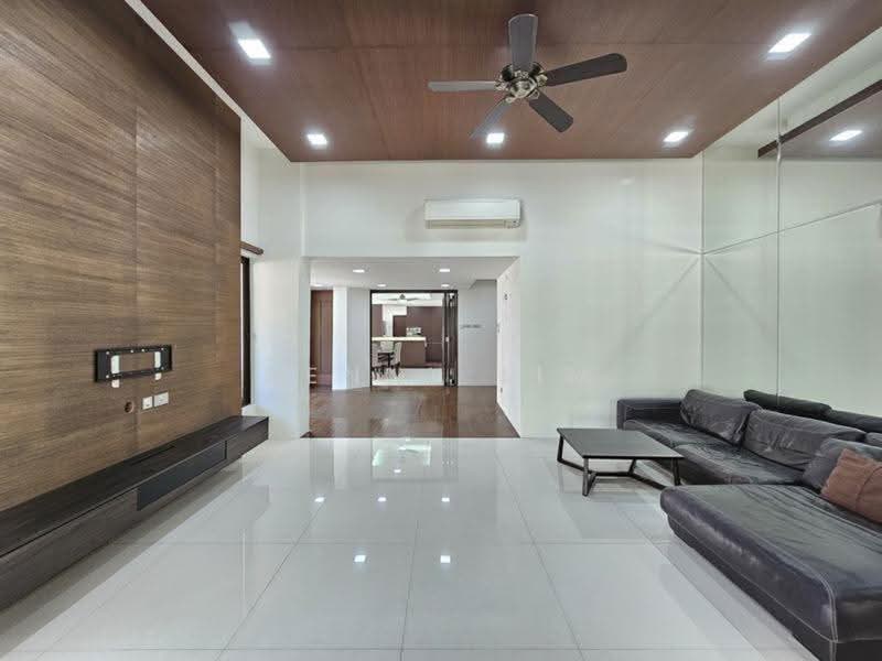 D15 CORNER TERRACE. 6 BEDROOMS (9693.8899 发发久久), East Coast / Marine Parade, 6 Bedrooms, 4,500 sqft, Corner Terrace For Rent, by Denny Lim, 500290057 - Living Room - PropertyGuru.com.sg