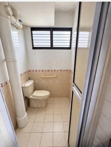 506 Ang Mo Kio Avenue 8, 506 Ang Mo Kio Avenue 8, Ang Mo Kio / Bishan / Thomson, 2 Bedrooms, 732 sqft, HDB Flat For Sale, by Joanna Goh, 500290069 - Bathroom - PropertyGuru.com.sg