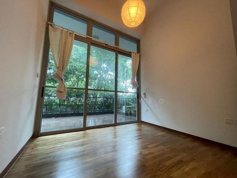 Q Bay Residences, 1 Tampines Street 86, Pasir Ris / Tampines, 2 Bedrooms, 1,033 sqft, Condominium For Sale, by Eugene Yeo, 500290085 - Balcony - PropertyGuru.com.sg
