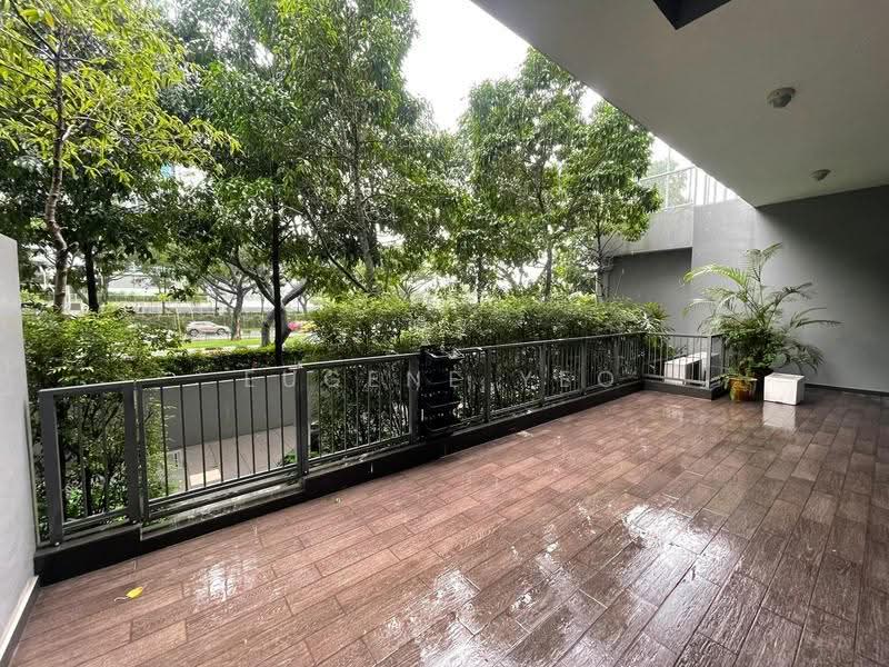 Q Bay Residences, 1 Tampines Street 86, Pasir Ris / Tampines, 2 Bedrooms, 1,033 sqft, Condominium For Sale, by Eugene Yeo, 500290085 - PropertyGuru.com.sg