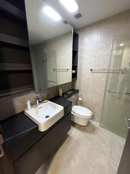 Parc Clematis, 8 Jalan Lempeng, Buona Vista / West Coast / Clementi New Town, 2 Bedrooms, 710 sqft, Condominium For Rent, by WEI DENG, 500290101 - Bathroom - PropertyGuru.com.sg