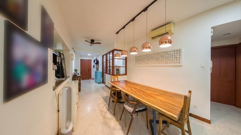 Cote D'Azur, 68 Marine Parade Road, East Coast / Marine Parade, 3 Bedrooms, 1,313 sqft, Condominium For Sale, by Ladyy Claire, 500290102 - Dining Room - PropertyGuru.com.sg