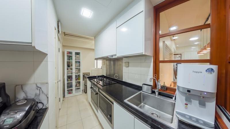 Cote D'Azur, 68 Marine Parade Road, East Coast / Marine Parade, 3 Bedrooms, 1,313 sqft, Condominium For Sale, by Ladyy Claire, 500290102 - Kitchen - PropertyGuru.com.sg