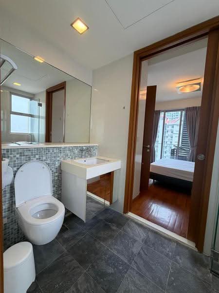 RV Suites, 396 River Valley Road, Tanglin / Holland / Bukit Timah, 1 Bedroom, 527 sqft, Apartment For Rent, by Irene ., 500290108 - Bathroom - PropertyGuru.com.sg