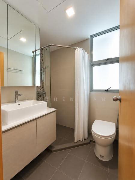 Lakeholmz, 82 Corporation Road, Boon Lay / Jurong / Tuas, 5 Bedrooms, 2,131 sqft, Condominium For Sale, by Li Zhen Tan, 500290115 - PropertyGuru.com.sg