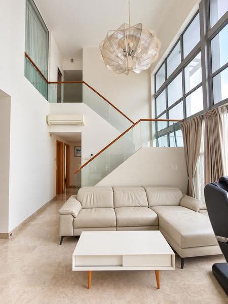 Lakeholmz, 82 Corporation Road, Boon Lay / Jurong / Tuas, 5 Bedrooms, 2,131 sqft, Condominium For Sale, by Li Zhen Tan, 500290115 - Living Room - PropertyGuru.com.sg
