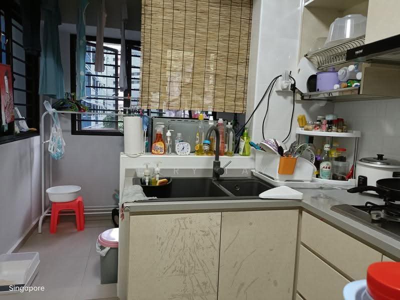 319 Sembawang Close, 319 Sembawang Close, Sembawang / Yishun, Room Rental, 200 sqft, HDB Flat For Rent, by Jerry Tay, 500290131 - Kitchen - PropertyGuru.com.sg
