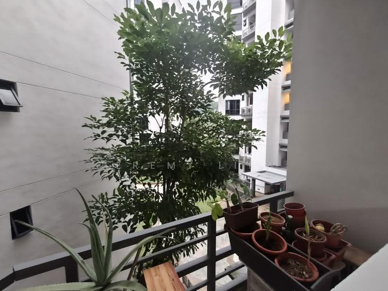 Glendale Park, 21 Hillview Avenue, Dairy Farm / Bukit Panjang / Choa Chu Kang, 2 Bedrooms, 1,033 sqft, Condominium For Rent, by Jeremy Liew, 500290133 - Balcony - PropertyGuru.com.sg