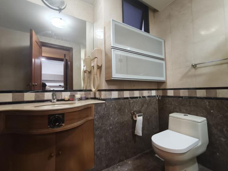 Glendale Park, 21 Hillview Avenue, Dairy Farm / Bukit Panjang / Choa Chu Kang, 2 Bedrooms, 1,033 sqft, Condominium For Rent, by Jeremy Liew, 500290133 - Bathroom - PropertyGuru.com.sg