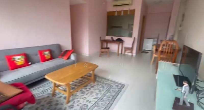 Starville, 68 Lengkong Tiga, Eunos / Geylang / Paya Lebar, 3 Bedrooms, 1,216 sqft, Condominium For Sale, by TC Tan, 500290163 - Living Room - PropertyGuru.com.sg