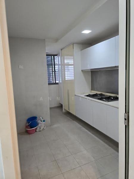Ferraria Park Condo, 8 Flora Drive, Changi Airport / Changi Village, 2 Bedrooms, 1,088 sqft, Condominium For Rent, by Ann Teo, 500290194 - Kitchen - PropertyGuru.com.sg