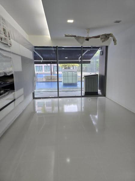 Ferraria Park Condo, 8 Flora Drive, Changi Airport / Changi Village, 2 Bedrooms, 1,088 sqft, Condominium For Rent, by Ann Teo, 500290194 - Living Room - PropertyGuru.com.sg