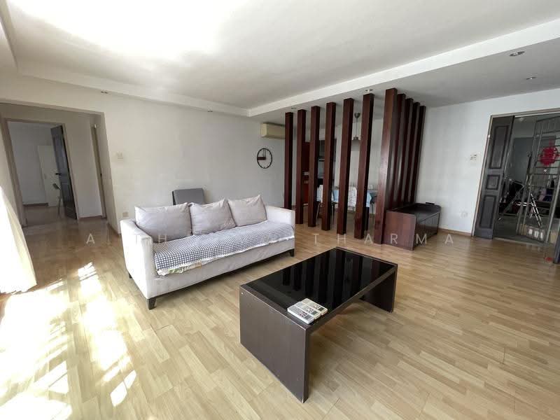 383 Bukit Batok West Avenue 5, 383 Bukit Batok West Avenue 5, Dairy Farm / Bukit Panjang / Choa Chu Kang, 3 Bedrooms, 1,237 sqft, HDB Flat For Sale, by A Tharma Tharma, 500290196 - Living Room - PropertyGuru.com.sg