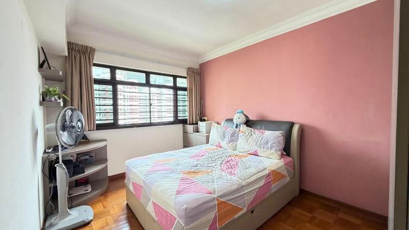 68 Redhill Close, 68 Redhill Close, Alexandra / Commonwealth, 3 Bedrooms, 1,076 sqft, HDB Flat For Sale, by Jose Loh Zhenhao, 500290202 - Bedroom - PropertyGuru.com.sg