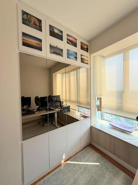 Riveredge, 21 Sampan Place, East Coast / Marine Parade, 2 Bedrooms, 1,012 sqft, Condominium For Sale, by Juvena Phung, 500290203 - Built-in cabinet in Study room - PropertyGuru.com.sg