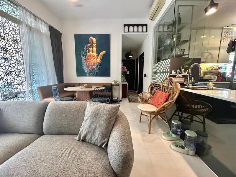 Euhabitat, 200 Jalan Eunos, Eunos / Geylang / Paya Lebar, 3 Bedrooms, 1,367 sqft, Condominium For Sale, by Dickson Pang, 500290209 - Living Room - PropertyGuru.com.sg