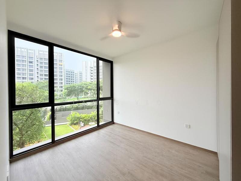 Norwood Grand, 2 Champions Way, Admiralty / Woodlands, 4 Bedrooms, 1,173 sqft, Condominium For Rent, by James Yeo, 500290230 - Living Room - PropertyGuru.com.sg