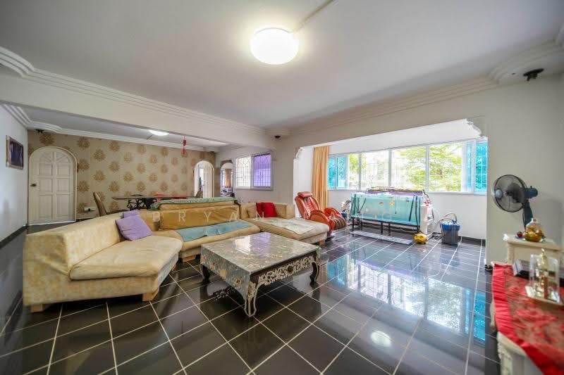 141 Bukit Batok Street 11, 141 141, Dairy Farm / Bukit Panjang / Choa Chu Kang, 3 Bedrooms, 1,593 sqft, HDB Flat For Sale, by Bryan Pang, 500290235 - PropertyGuru.com.sg