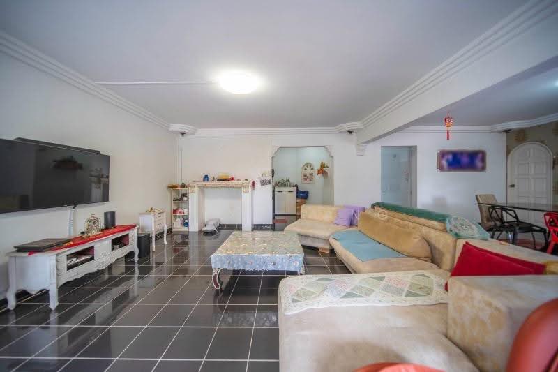 141 Bukit Batok Street 11, 141 141, Dairy Farm / Bukit Panjang / Choa Chu Kang, 3 Bedrooms, 1,593 sqft, HDB Flat For Sale, by Bryan Pang, 500290235 - PropertyGuru.com.sg