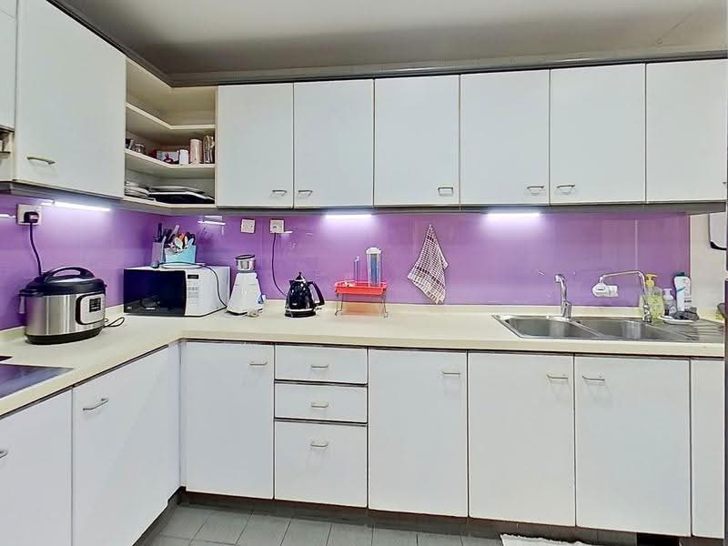 Amber Point, 1 Amber Road, East Coast / Marine Parade, 3 Bedrooms, 1,691 sqft, Condominium For Sale, by Jay Yeo, 500290240 - Kitchen - PropertyGuru.com.sg