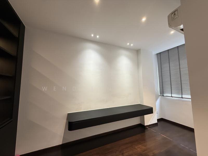 Jalan Mas Kuning, Jalan Mas Kuning, Buona Vista / West Coast / Clementi New Town, 6 Bedrooms, 5,000 sqft, Terraced House For Rent, by Wendeline Goh, 500290241 - Study - PropertyGuru.com.sg