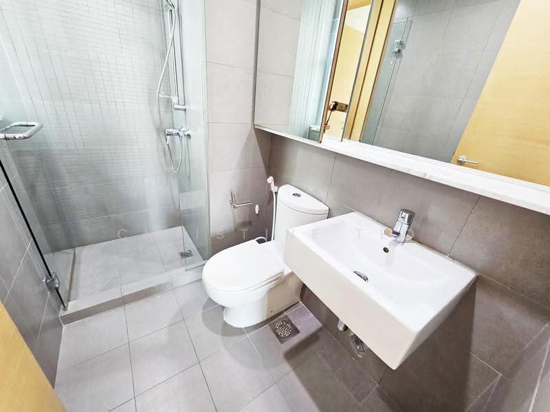 Domain 21, 23 Delta Road, Alexandra / Commonwealth, 2 Bedrooms, 926 sqft, Condominium For Sale, by Christine Teo, 500290251 - Bathroom - PropertyGuru.com.sg