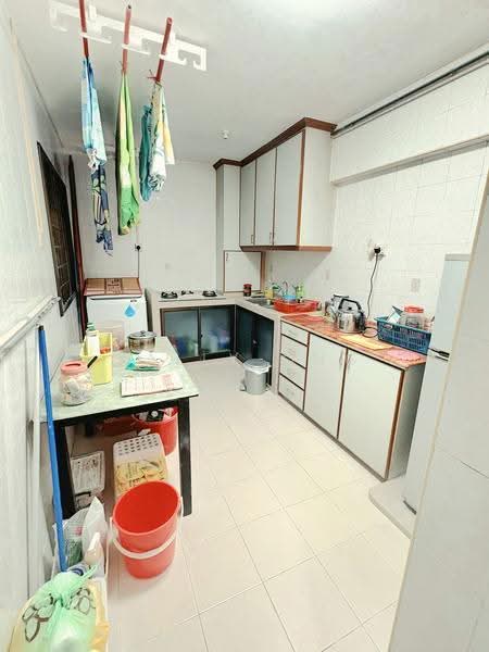 661D Jurong West Street 64, 661D Jurong West Street 64, Boon Lay / Jurong / Tuas, Room Rental, 100 sqft, HDB Flat For Rent, by Sally Ong, 500290252 - Kitchen - PropertyGuru.com.sg