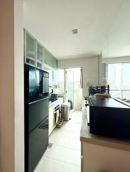 D15 Condo - Joo Chiat, East Coast, Marine Parade, Katong, Joo Chiat Lane, East Coast / Marine Parade, 2 Bedrooms, 667 sqft, Apartment For Rent, by Nadia S, 500290256 - Kitchen - PropertyGuru.com.sg