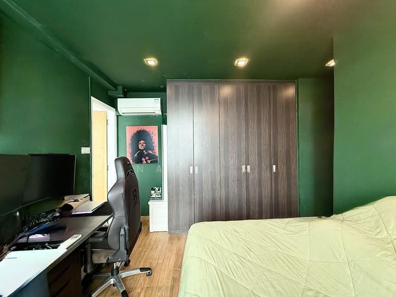 D15 Condo - Joo Chiat, East Coast, Marine Parade, Katong, Joo Chiat Lane, East Coast / Marine Parade, 2 Bedrooms, 667 sqft, Apartment For Rent, by Nadia S, 500290256 - Master Bedroom - PropertyGuru.com.sg