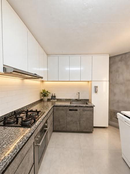 Neptune Court, 8 Marine Vista, East Coast / Marine Parade, 3 Bedrooms, 1,270 sqft, Apartment For Sale, by Zion Zhao 赵峻慷, 500290274 - PropertyGuru.com.sg