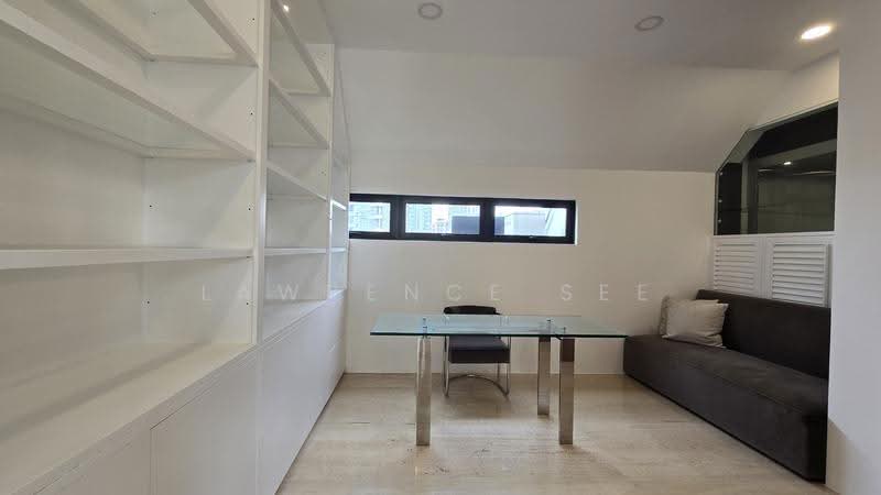 Orchard / Grange / One tree hill landed detached bungalow, One tree hill, Orchard / River Valley, 4 Bedrooms, 3,600 sqft, Detached House For Rent, by Lawrence See, 500290280 - Study - PropertyGuru.com.sg