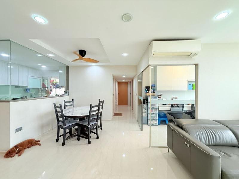 296C Bukit Batok Street 22, 296C Bukit Batok Street 22, Dairy Farm / Bukit Panjang / Choa Chu Kang, 3 Bedrooms, 1,216 sqft, HDB Flat For Sale, by James Yeo, 500290282 - Living Room - PropertyGuru.com.sg