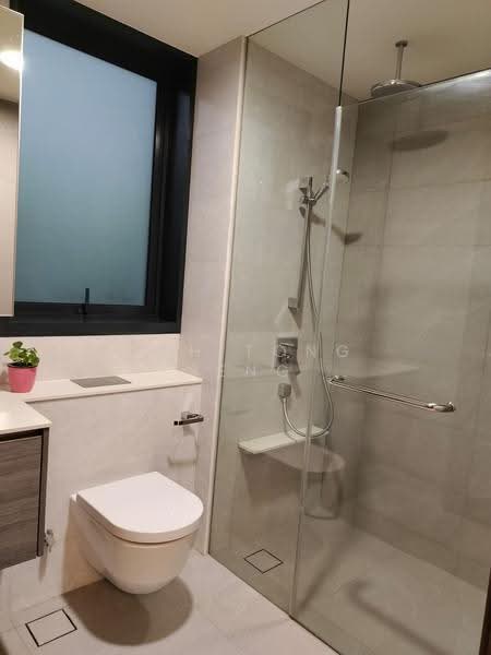 Royalgreen, 6B Anamalai Avenue, Tanglin / Holland / Bukit Timah, 3 Bedrooms, 990 sqft, Condominium For Rent, by Koh Tong Seng, 500290285 - Bathroom - PropertyGuru.com.sg