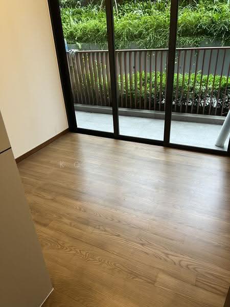 Royalgreen, 6B Anamalai Avenue, Tanglin / Holland / Bukit Timah, 3 Bedrooms, 990 sqft, Condominium For Rent, by Koh Tong Seng, 500290285 - Balcony - PropertyGuru.com.sg