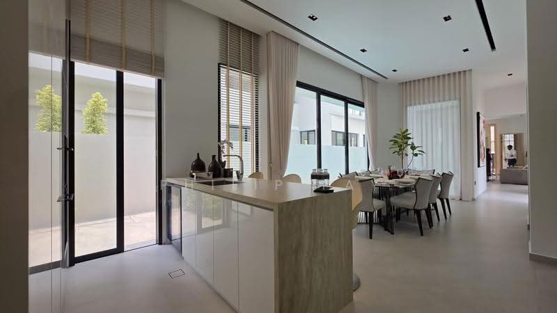 26A Siglap Road, East Coast / Marine Parade, 5 Bedrooms, 9,280 sqft, Detached House For Sale, by Philip Tay, 500290293 - Kitchen - PropertyGuru.com.sg