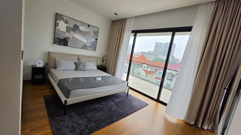 26A Siglap Road, East Coast / Marine Parade, 5 Bedrooms, 9,280 sqft, Detached House For Sale, by Philip Tay, 500290293 - Bedroom - PropertyGuru.com.sg