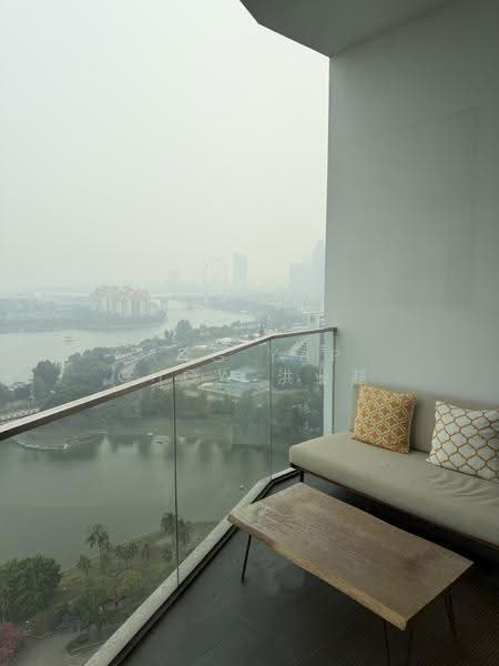 Kallang Riverside, 51 Kampong Bugis, Balestier / Toa Payoh, 4 Bedrooms, 1,916 sqft, Condominium For Sale, by Ang Yap Chow 洪业超, 500290315 - Balcony - PropertyGuru.com.sg