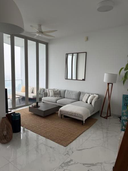 Kallang Riverside, 51 Kampong Bugis, Balestier / Toa Payoh, 4 Bedrooms, 1,916 sqft, Condominium For Sale, by Ang Yap Chow 洪业超, 500290315 - Living Room - PropertyGuru.com.sg