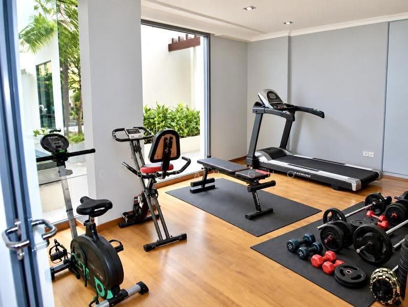 East Palm, 1 Palm Road, East Coast / Marine Parade, 3 Bedrooms, 2,390 sqft, Condominium For Rent, by Deborah Guo, 500290319 - Gym - PropertyGuru.com.sg
