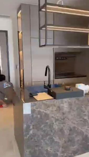 Perfect Ten, 323 Bukit Timah Road, Tanglin / Holland / Bukit Timah, 2 Bedrooms, 797 sqft, Condominium For Rent, by Zee Chia, 500290321 - Kitchen - PropertyGuru.com.sg