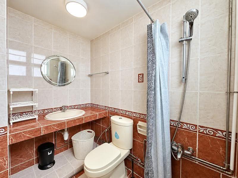 Kasturina Lodge, 20 Kay Poh Road, Tanglin / Holland / Bukit Timah, 2 Bedrooms, 753 sqft, Apartment For Sale, by Yong Wee Foong 杨伟锋, 500290325 - Bathroom - PropertyGuru.com.sg