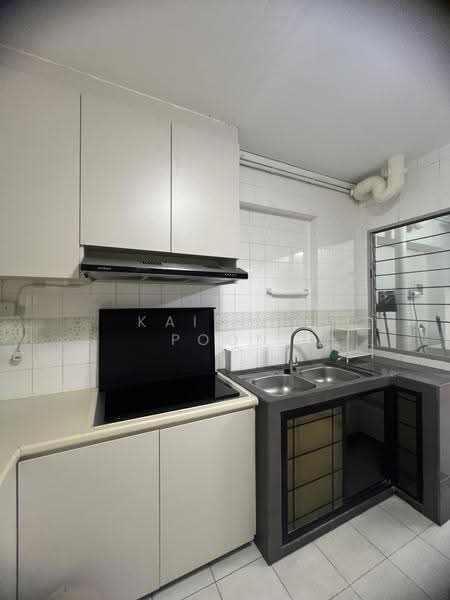 761 Choa Chu Kang North 5, 761 Choa Chu Kang North 5, Dairy Farm / Bukit Panjang / Choa Chu Kang, 4 Bedrooms, 1,378 sqft, HDB Flat For Rent, by Kaisley Poon, 500290337 - Kitchen - PropertyGuru.com.sg