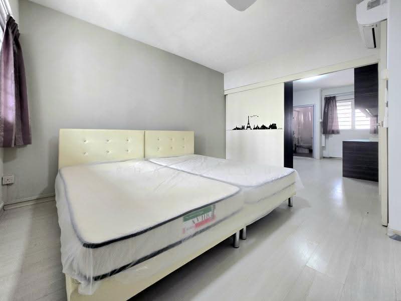 314 Serangoon Avenue 2, 314 Serangoon Avenue 2, Hougang / Punggol / Sengkang, 2 Bedrooms, 1,001 sqft, HDB Flat For Rent, by Shawn Loh, 500290338 - Bedroom - PropertyGuru.com.sg