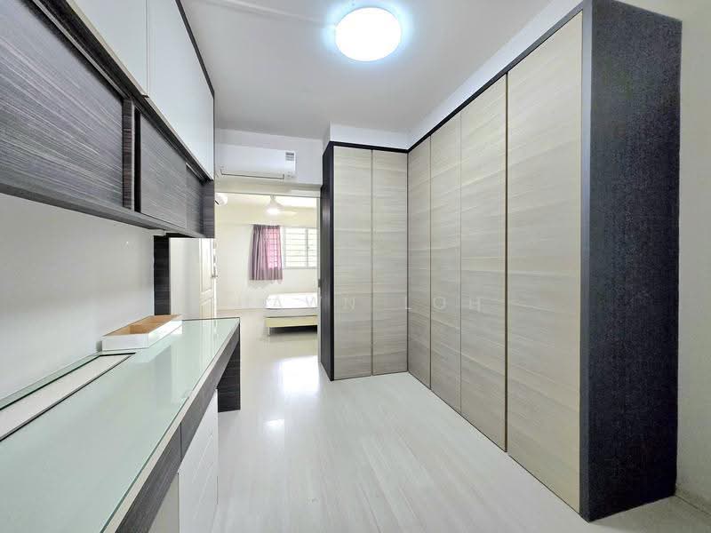 314 Serangoon Avenue 2, 314 Serangoon Avenue 2, Hougang / Punggol / Sengkang, 2 Bedrooms, 1,001 sqft, HDB Flat For Rent, by Shawn Loh, 500290338 - Bedroom - PropertyGuru.com.sg