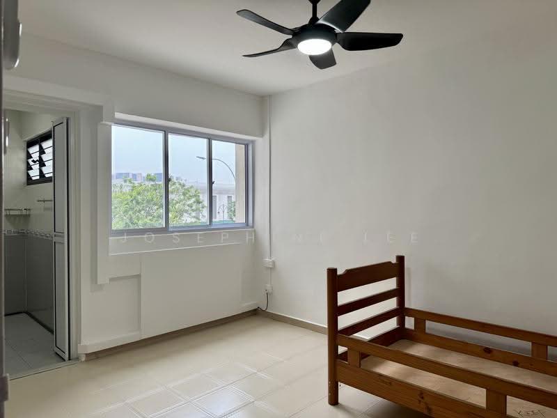 58 Dakota Crescent, 58 Dakota Crescent, Eunos / Geylang / Paya Lebar, 2 Bedrooms, 796 sqft, HDB Flat For Rent, by Josephine Lee, 500290342 - Master Bedroom - PropertyGuru.com.sg