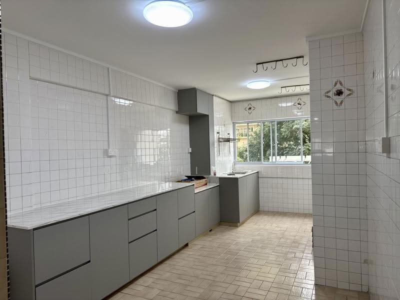 58 Dakota Crescent, 58 Dakota Crescent, Eunos / Geylang / Paya Lebar, 2 Bedrooms, 796 sqft, HDB Flat For Rent, by Josephine Lee, 500290342 - Kitchen - PropertyGuru.com.sg