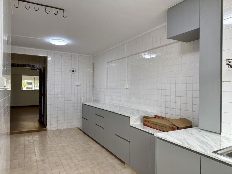 58 Dakota Crescent, 58 Dakota Crescent, Eunos / Geylang / Paya Lebar, 2 Bedrooms, 796 sqft, HDB Flat For Rent, by Josephine Lee, 500290342 - Kitchen - PropertyGuru.com.sg