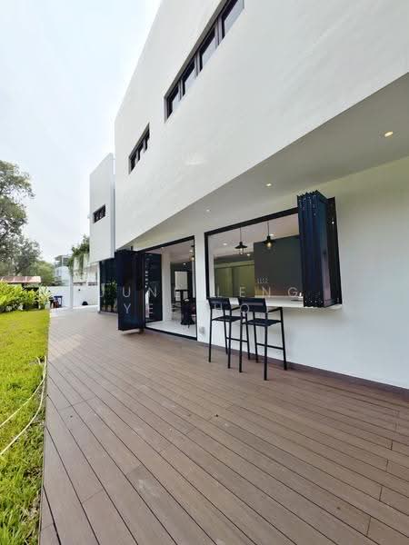 Opera Estate, JALAN TERANG BULAN, Bedok / Upper East Coast, 6 Bedrooms, 3,195 sqft, Corner Terrace For Sale, by June Leng Yee Hoe, 500290347 - Pass-Through Kitchen - PropertyGuru.com.sg