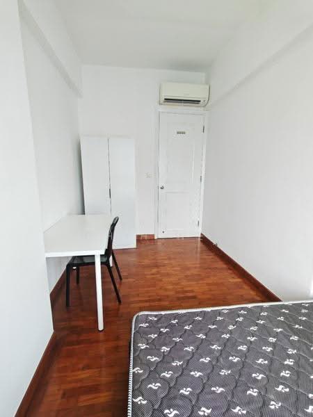 Oleander Towers, 911 Lorong 1 Toa Payoh, Balestier / Toa Payoh, Room Rental, 100 sqft, Apartment For Rent, by Steve Ng Chih Wei, 500290351 - Study - PropertyGuru.com.sg